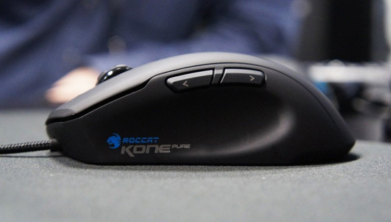 Roccat Kone Pure в профиль